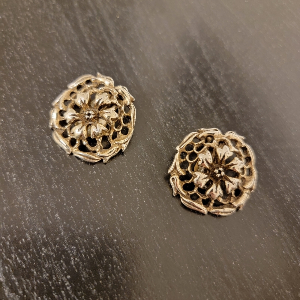 🔴 UNSIGNED Vintage Silver Plated Art Nouveau Ornate Floral Clip Back Earrings